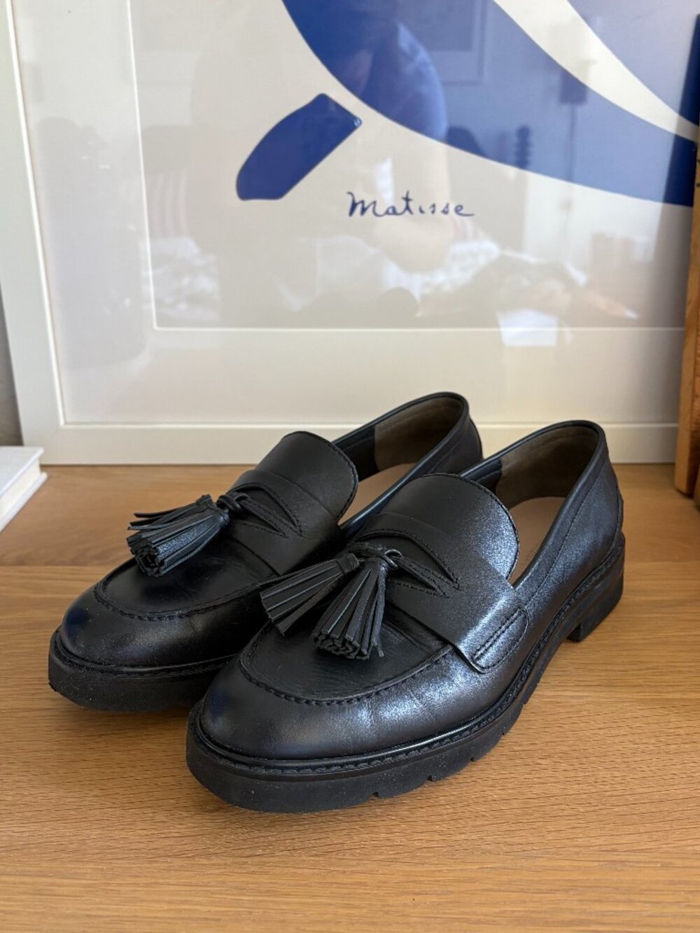Stuart Weitzman Black Tassel Platform Loafers, Black Size 8.5